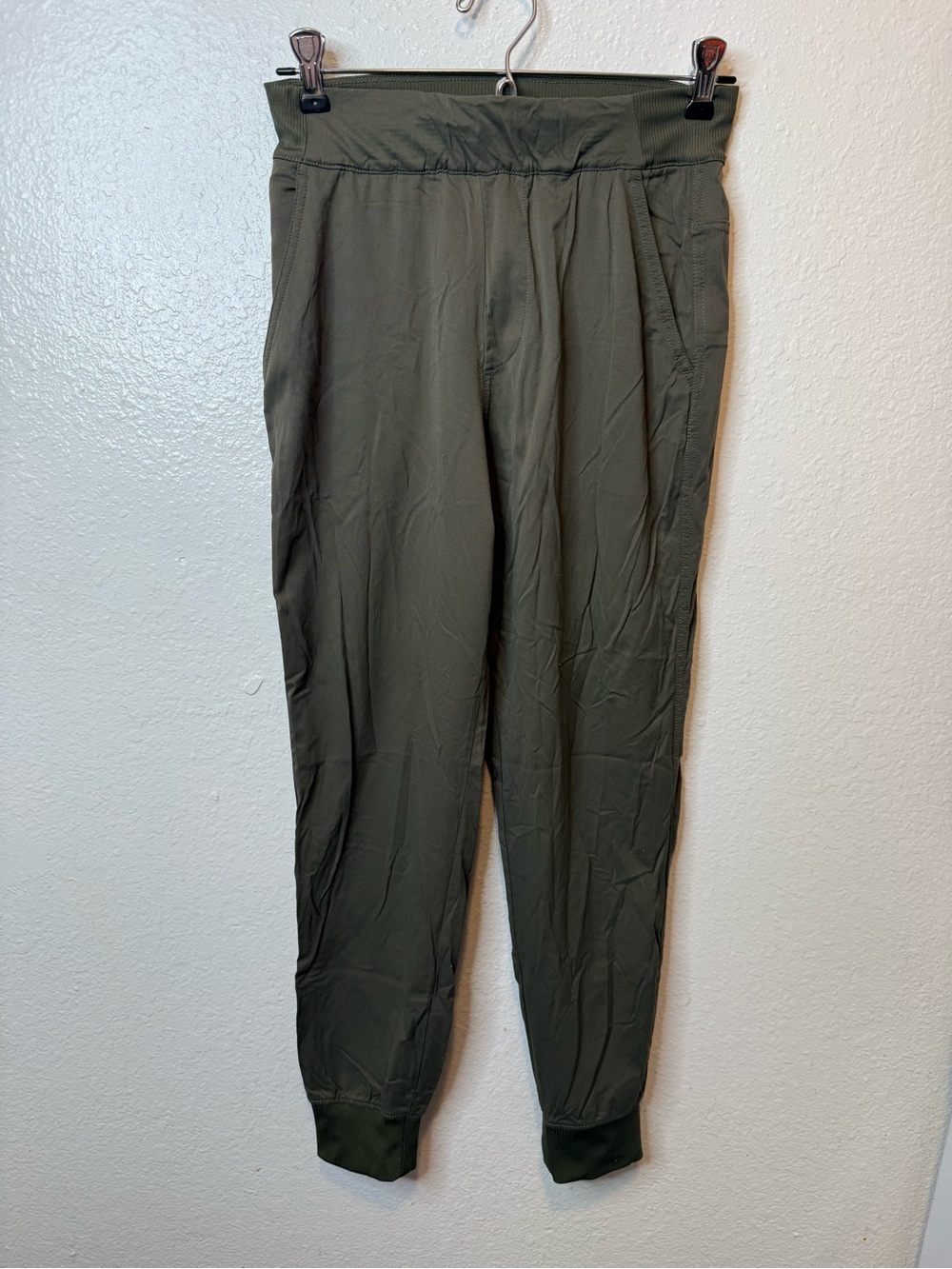 The North Face Women’s Aphrodite Jogger Pants Olive Green Size Extra Small